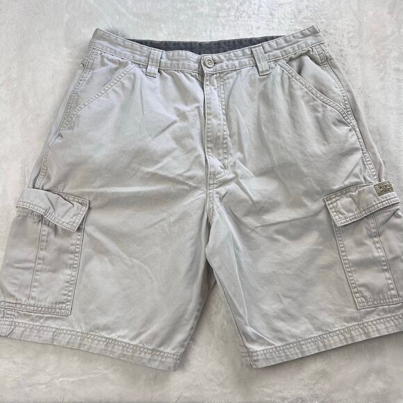 Wrangler Men’s cargo shorts size 32x9 khaki - Picture 1 of 8